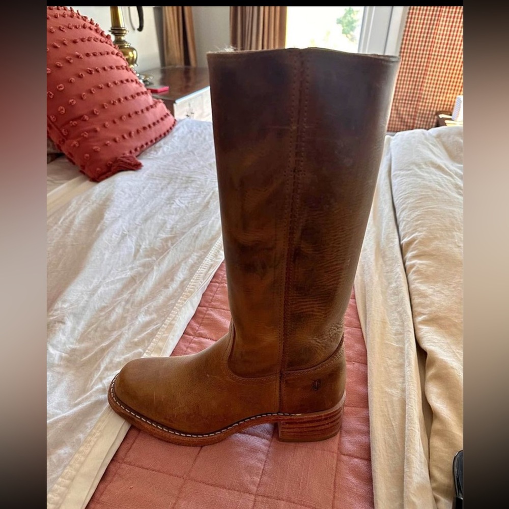 Frye Campus boots size 9.